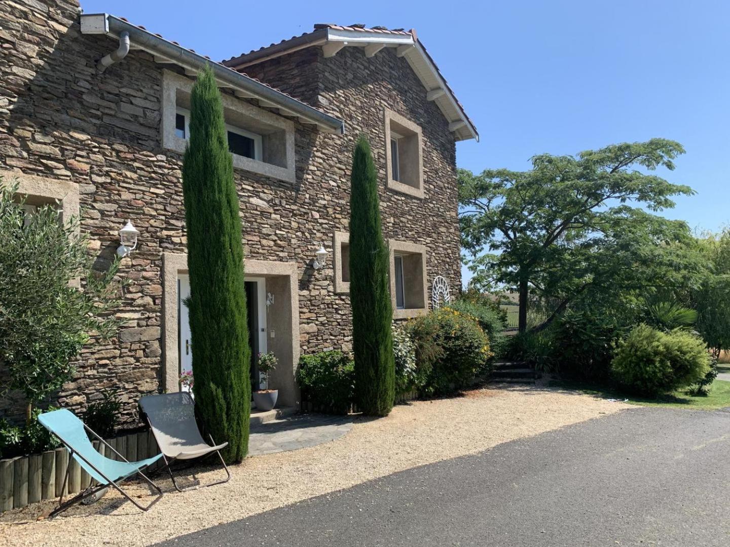 Saint-Joseph Relais De Navon住宿加早餐旅馆 外观 照片